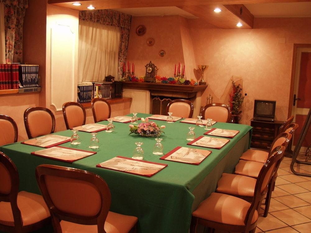 Hotel Vienna Ostenda E Ristorante Il Danubio Rimini Eksteriør bilde