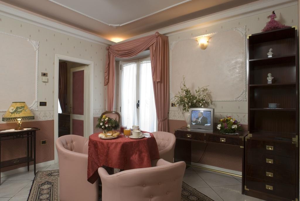 Hotel Vienna Ostenda E Ristorante Il Danubio Rimini Eksteriør bilde
