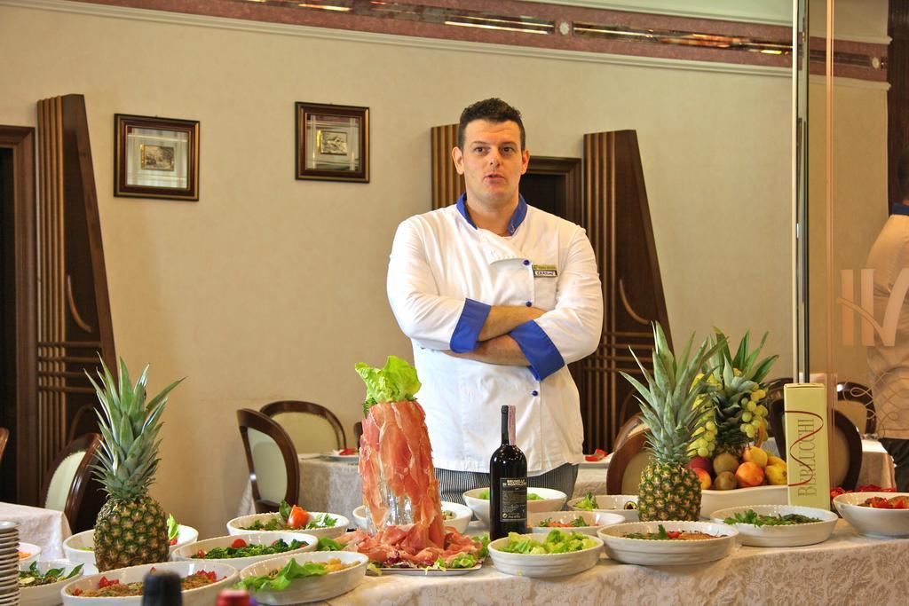 Hotel Vienna Ostenda E Ristorante Il Danubio Rimini Eksteriør bilde