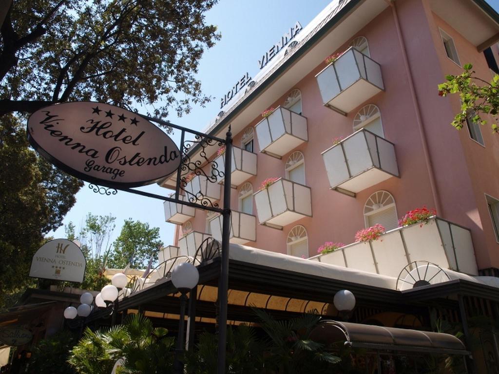 Hotel Vienna Ostenda E Ristorante Il Danubio Rimini Eksteriør bilde