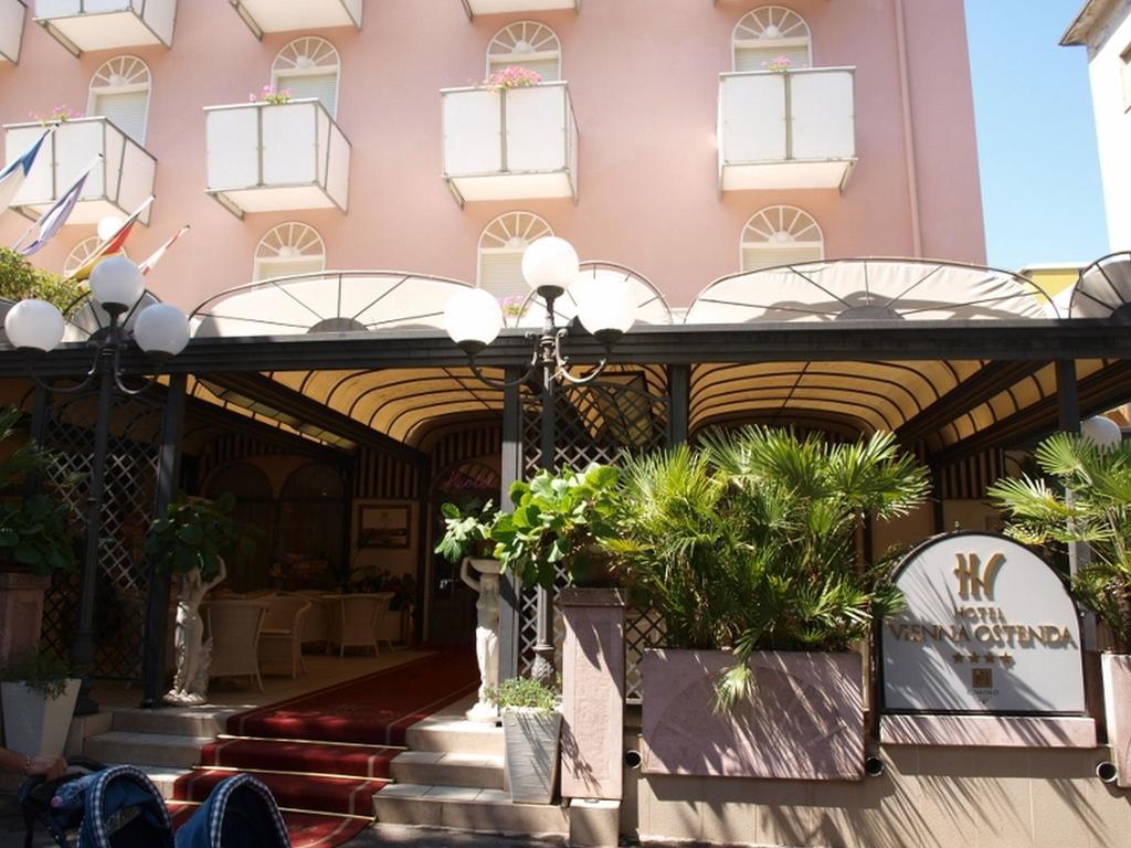 Hotel Vienna Ostenda E Ristorante Il Danubio Rimini Eksteriør bilde